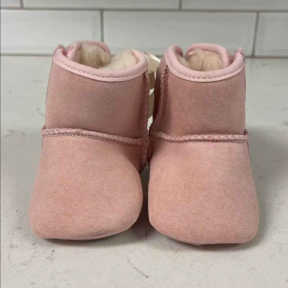 UGG® Jesse Bow II Bootie Pink Size 0/1